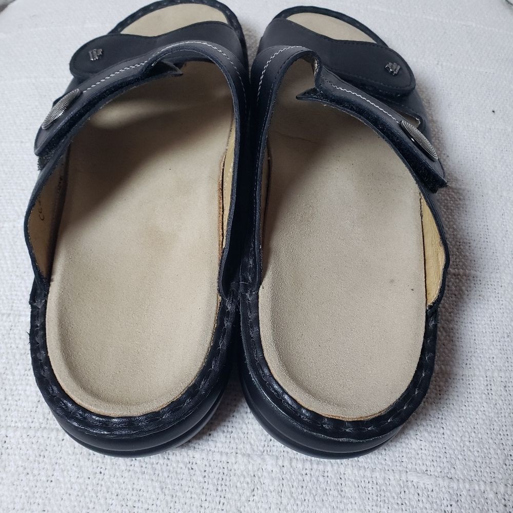 Black Leather Finn Comfort Slide Sandals - Picture 5 of 6